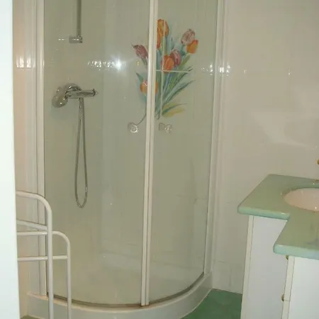 Апартаменты Les Dauphins